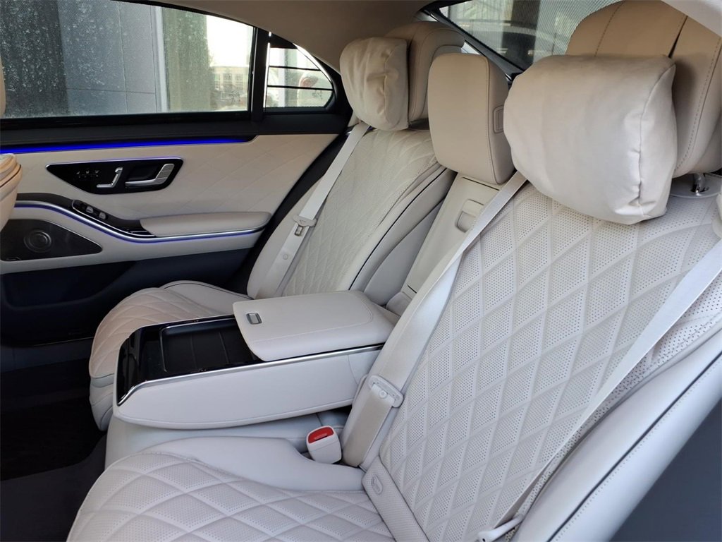 New 2026 Mercedes-Benz S 580 4MATIC Sedan image 25