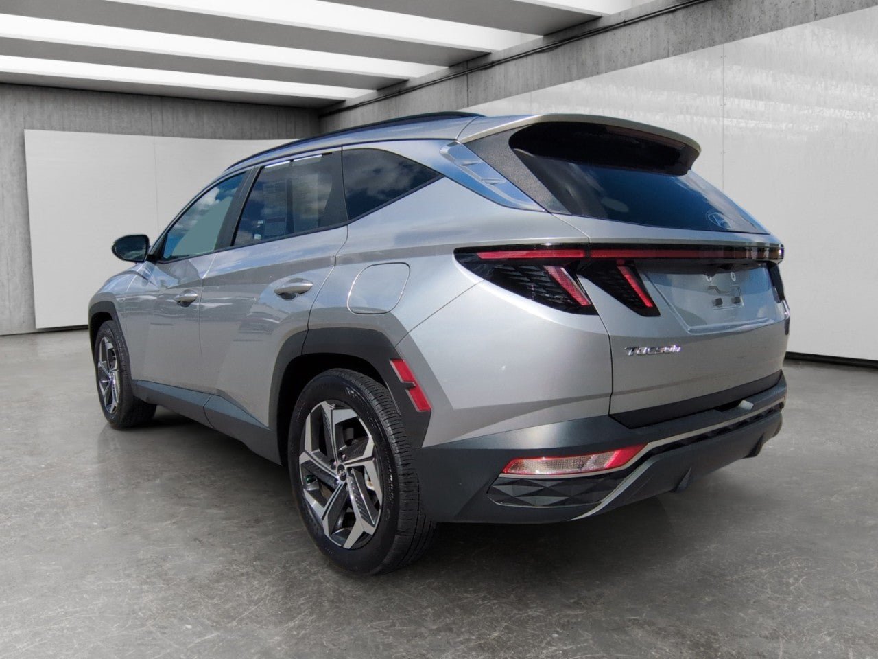 Used 2024 Hyundai Tucson SEL w/ Convenience Package FWD image 5