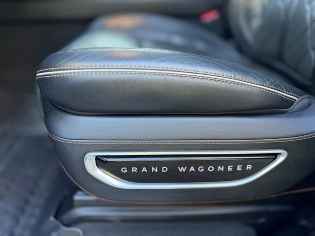 Used 2024 Jeep Grand Wagoneer L Series III AWD/4WD image 21