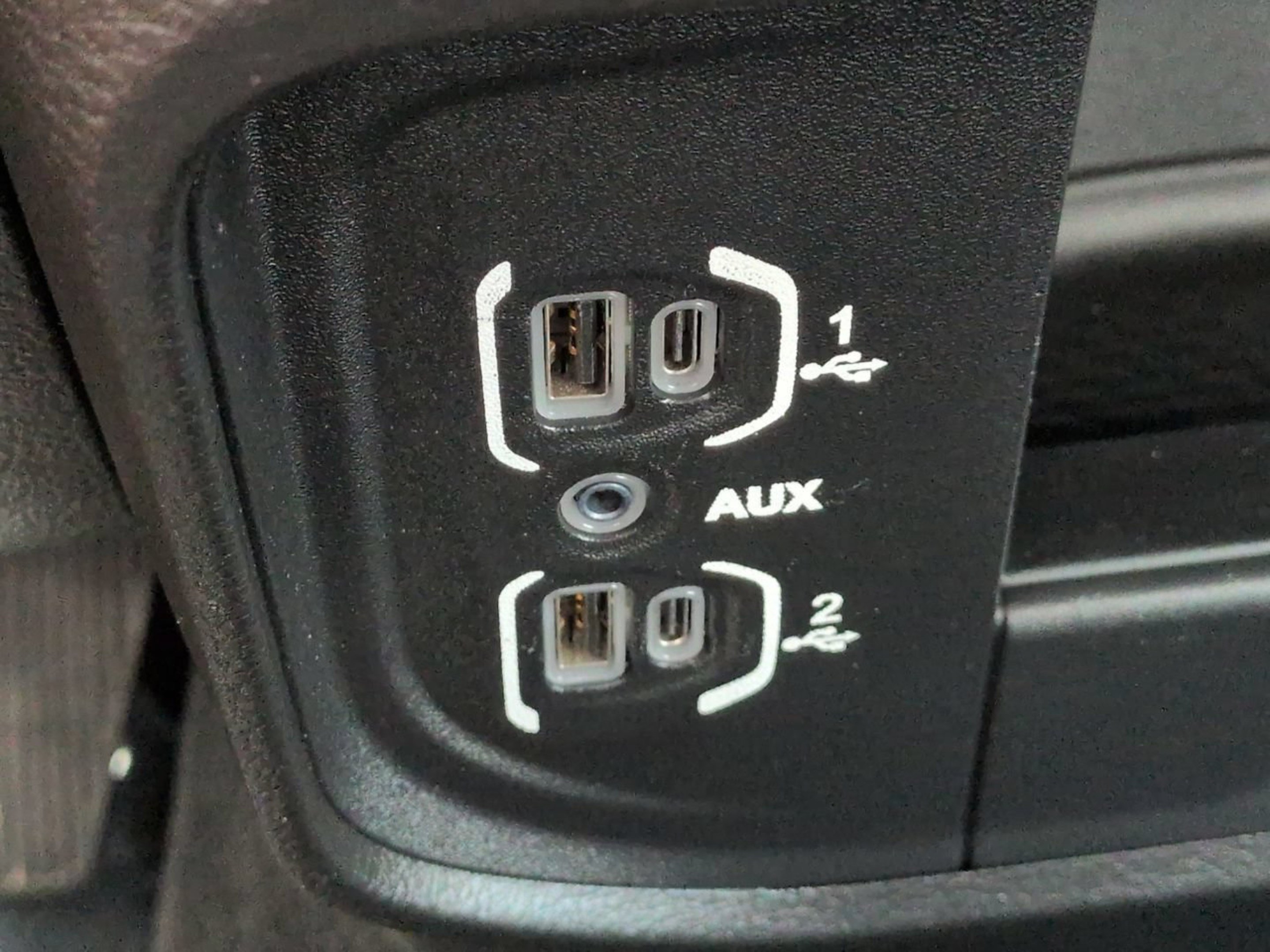Used 2024 RAM 2500 Big Horn AWD/4WD image 24