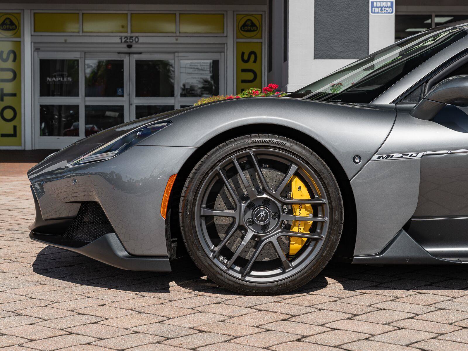 Used 2022 Maserati MC20 Coupe RWD image 31