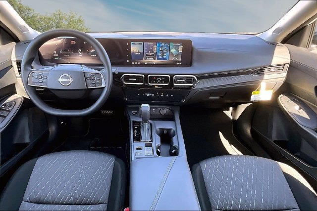 New 2027 Nissan Sentra SV FWD image 5