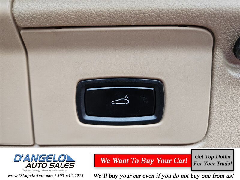 Used 2012 Porsche Panamera w/ Premium Pkg image 33