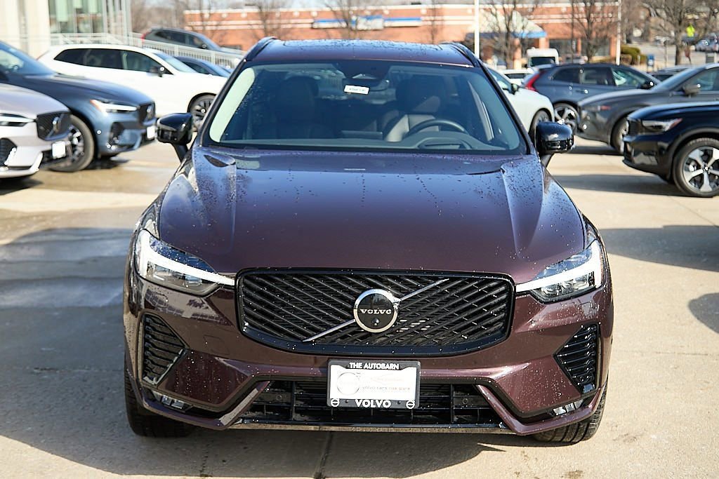 New 2026 Volvo XC60 B5 Ultra w/ Climate Package image 5