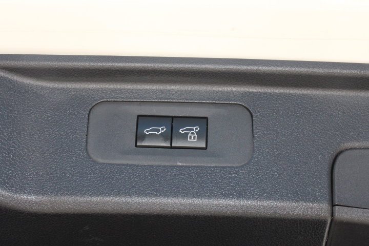 Certified 2024 Toyota Grand Highlander AWD image 17