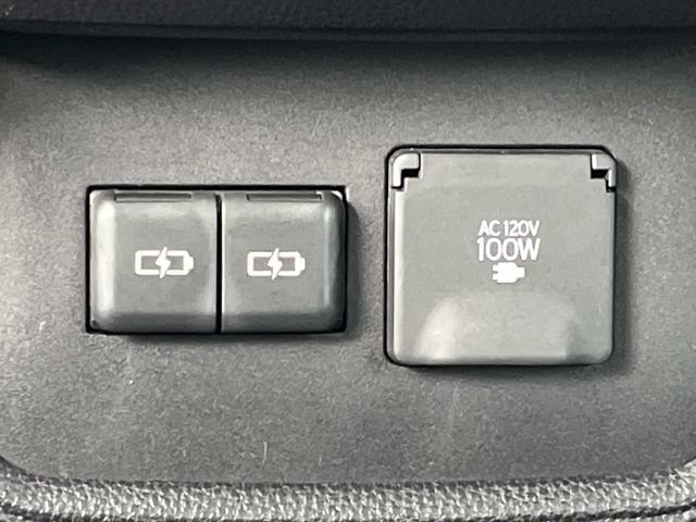 Used 2022 Toyota Highlander Platinum AWD/4WD image 19