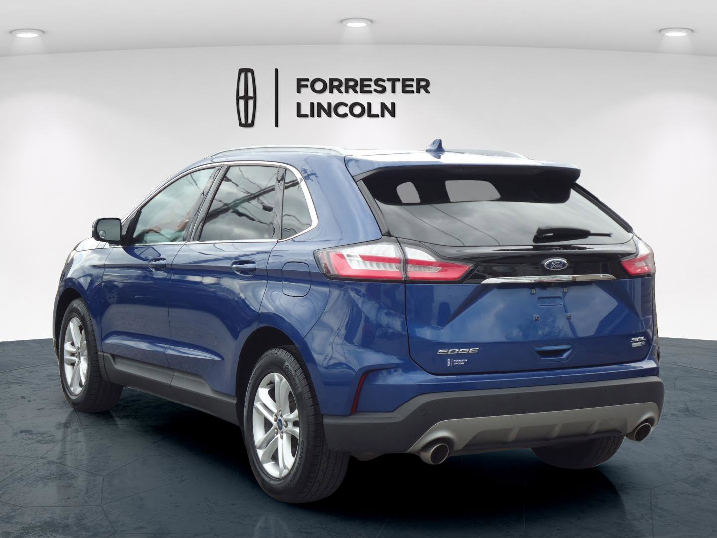 Used 2020 Ford Edge SEL w/ Convenience Package AWD/4WD image 5