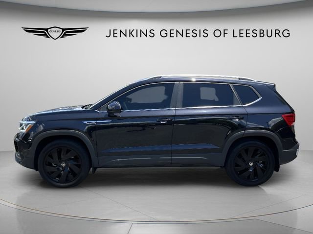 Used 2024 Volkswagen Taos SEL AWD/4WD image 9
