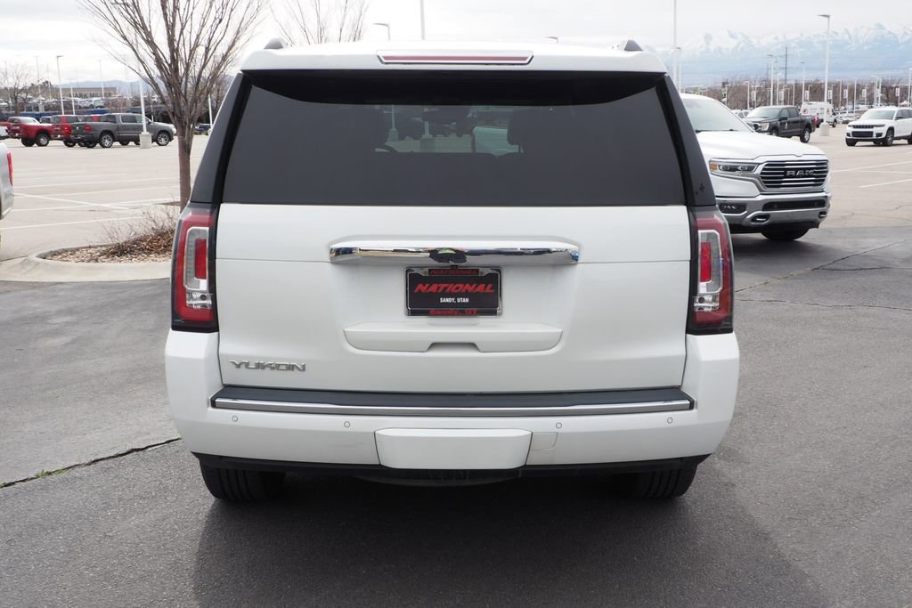 Used 2016 GMC Yukon Denali image 6