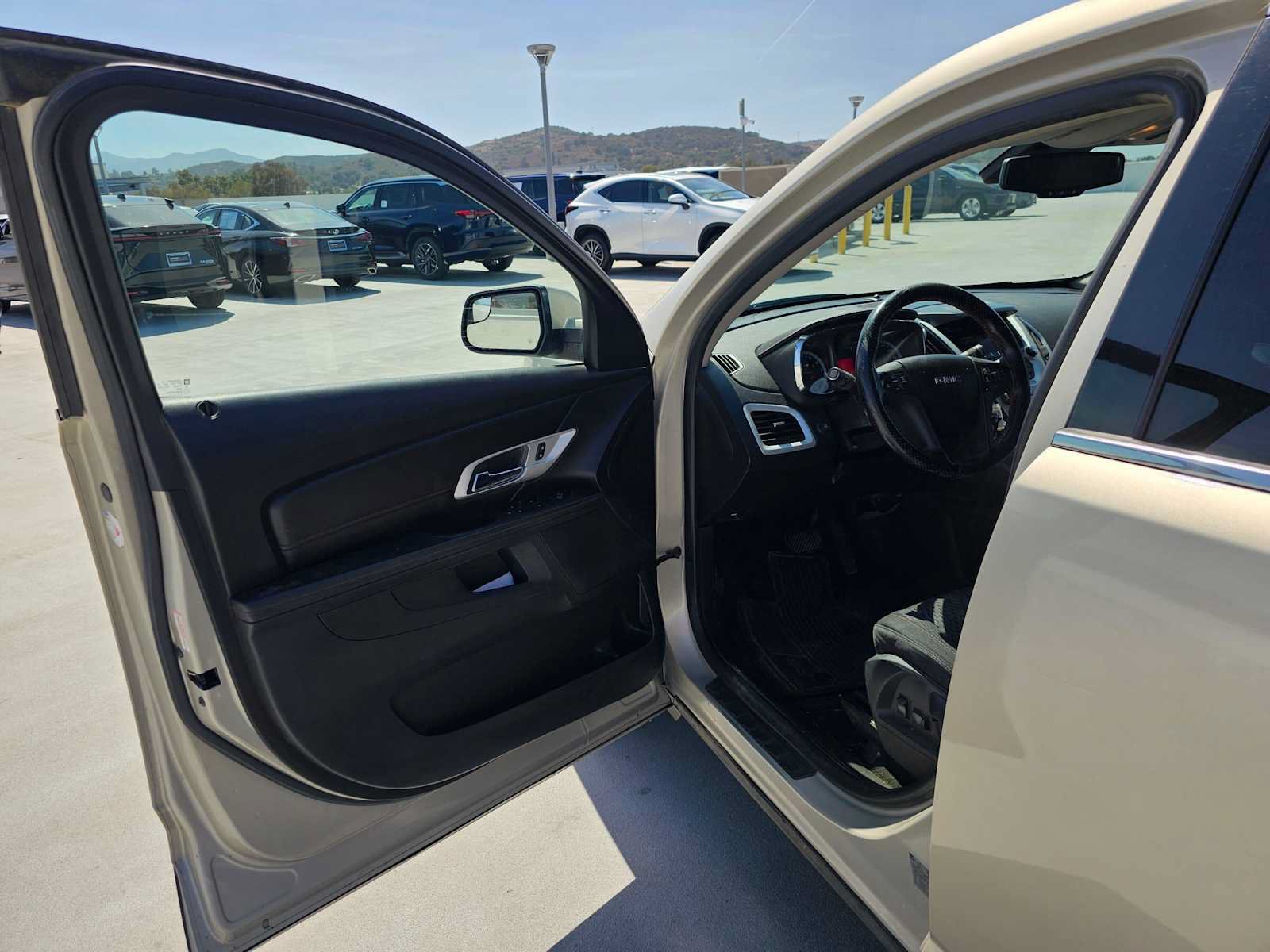 Used 2014 GMC Terrain SLE w/ LPO, Protection Package FWD image 19