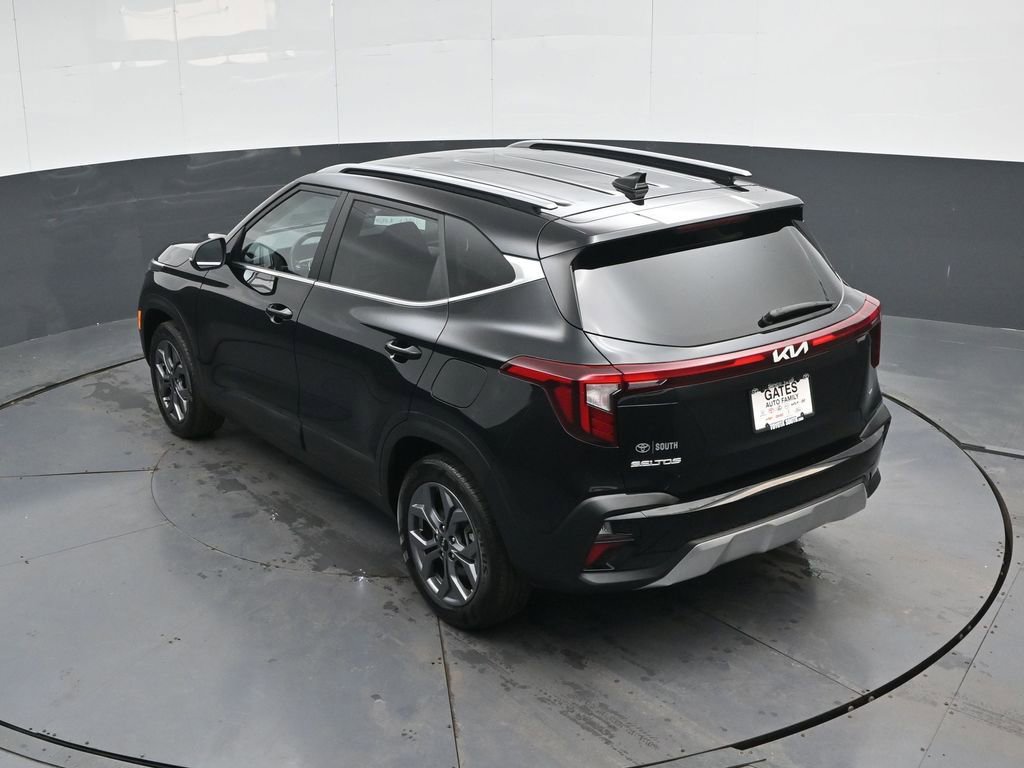 Used 2024 Kia Seltos S image 45