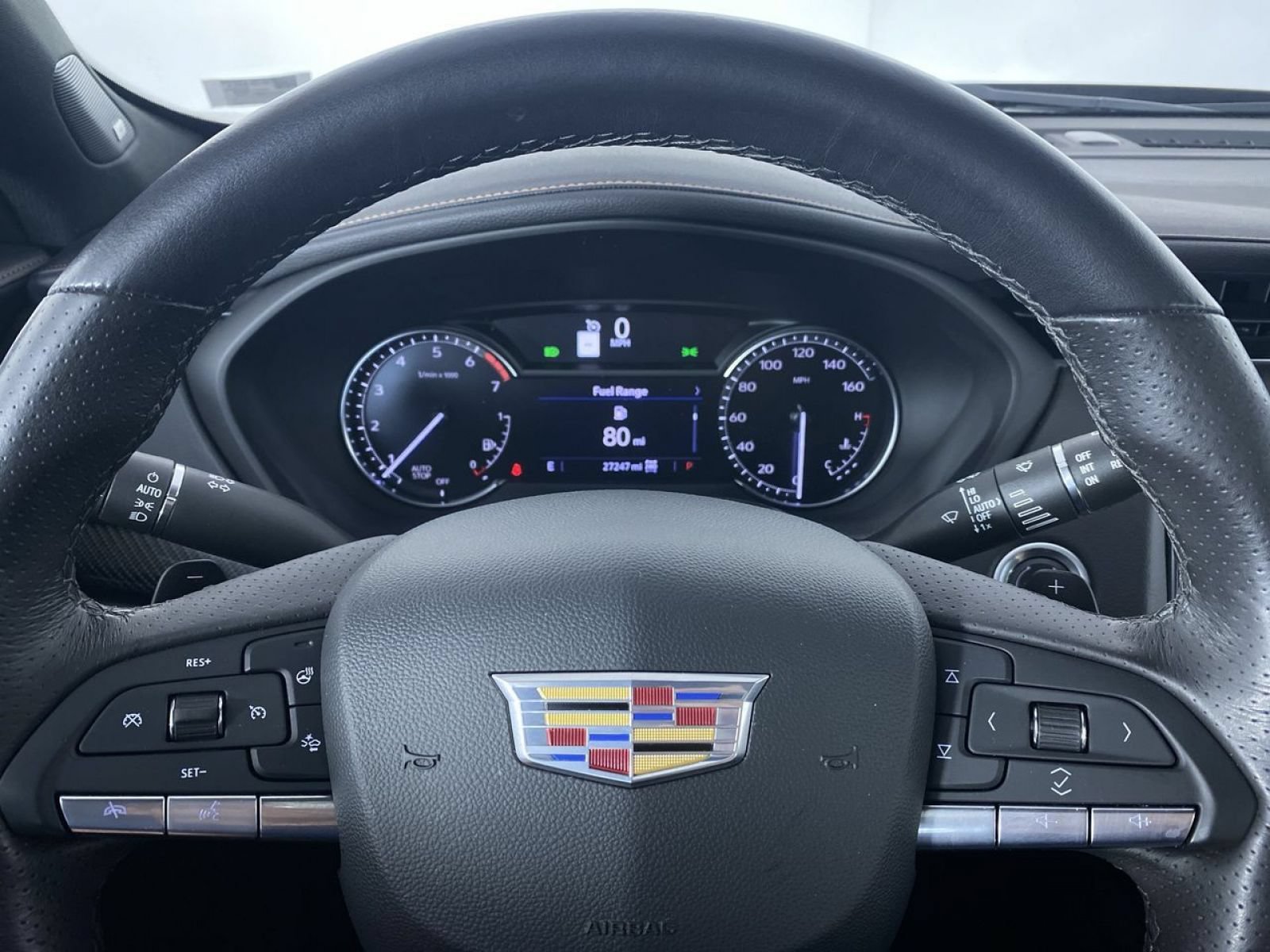 Certified 2023 Cadillac XT4 Sport AWD/4WD image 3