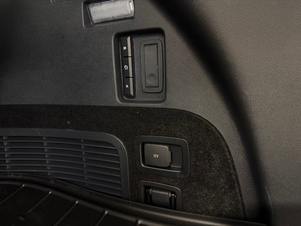 New 2026 Lincoln Aviator AWD image 40