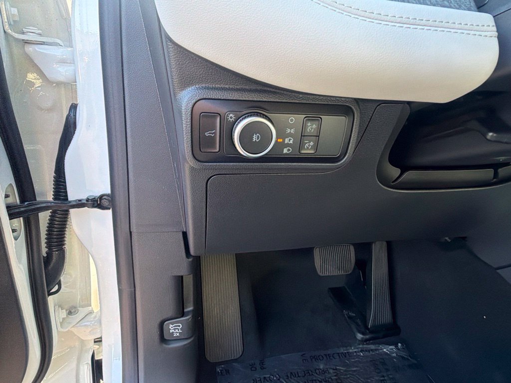 New 2027 Ford Explorer Platinum AWD/4WD image 24