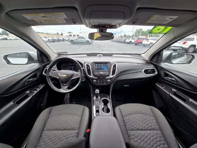 Used 2018 Chevrolet Equinox LT FWD image 19