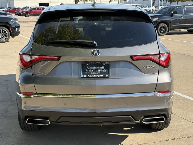 Used 2024 Acura MDX w/ Technology Package FWD image 5