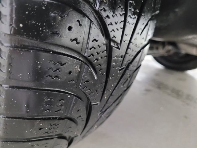 Used 2017 Dodge Grand Caravan SE image 25