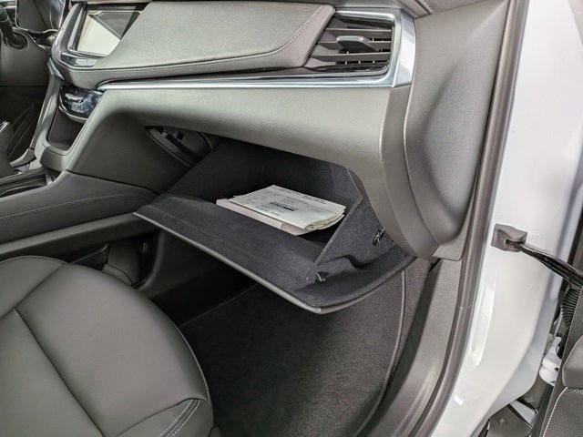 Certified 2025 Cadillac XT6 Luxury image 35