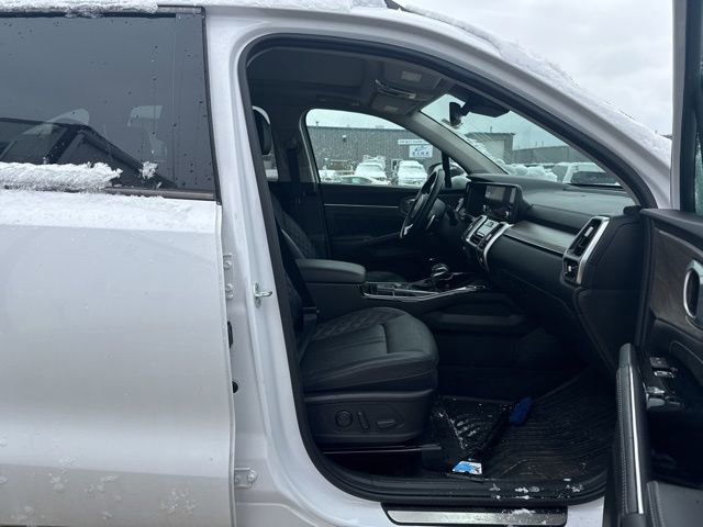 Used 2022 Kia Sorento SX Prestige image 14