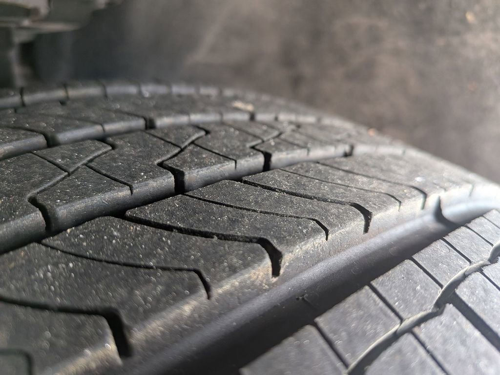 Used 2023 Lincoln Corsair Reserve image 12