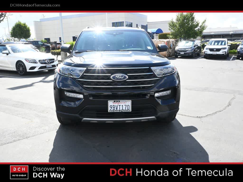 Used 2022 Ford Explorer XLT w/ Equipment Group 202A image 2