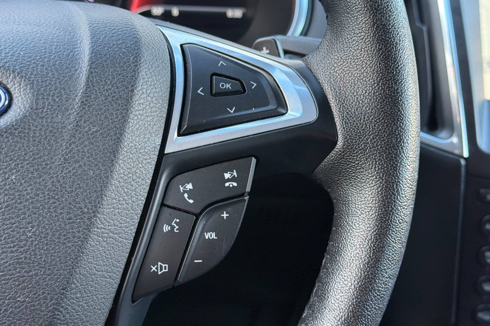 Used 2018 Ford Edge Sport w/ Equipment Group 401A AWD/4WD image 28