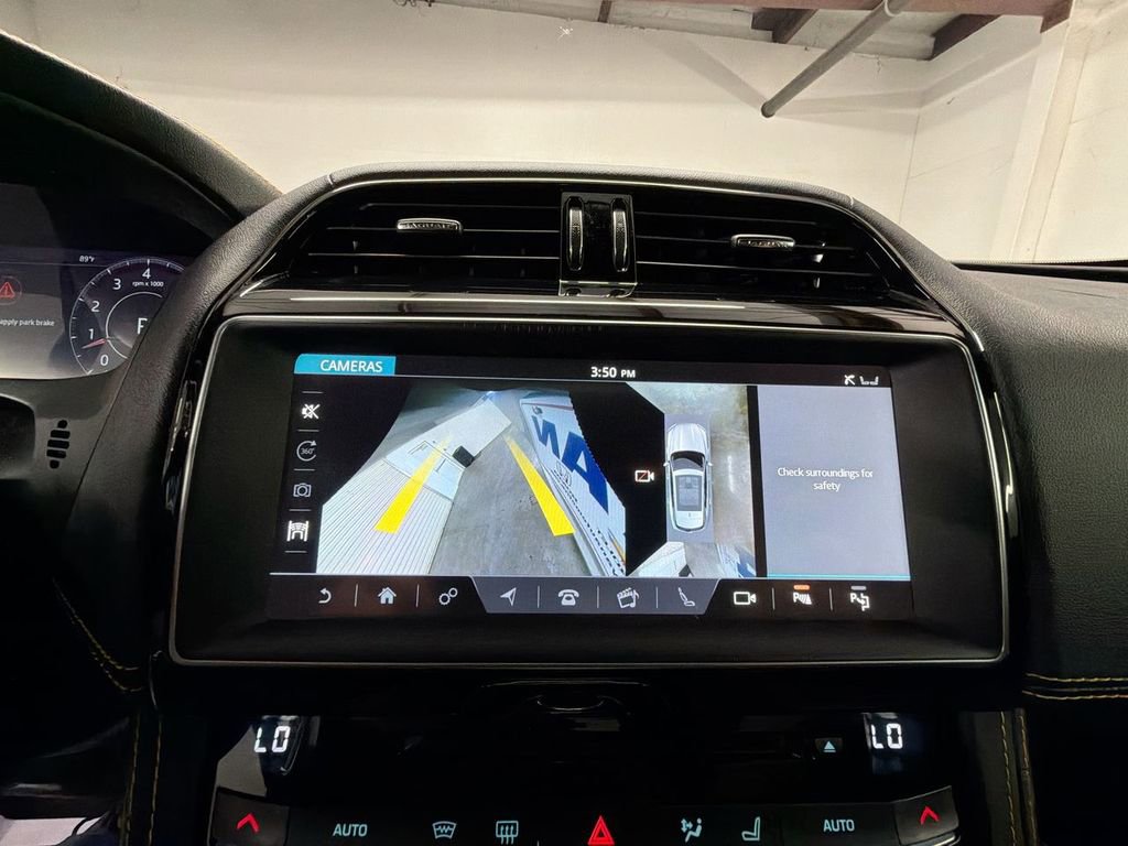 Used 2020 Jaguar F-PACE 300 Sport image 15