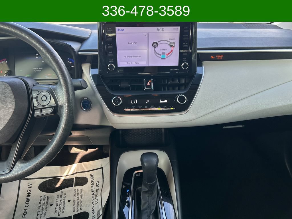 Used 2022 Toyota Corolla LE FWD image 17
