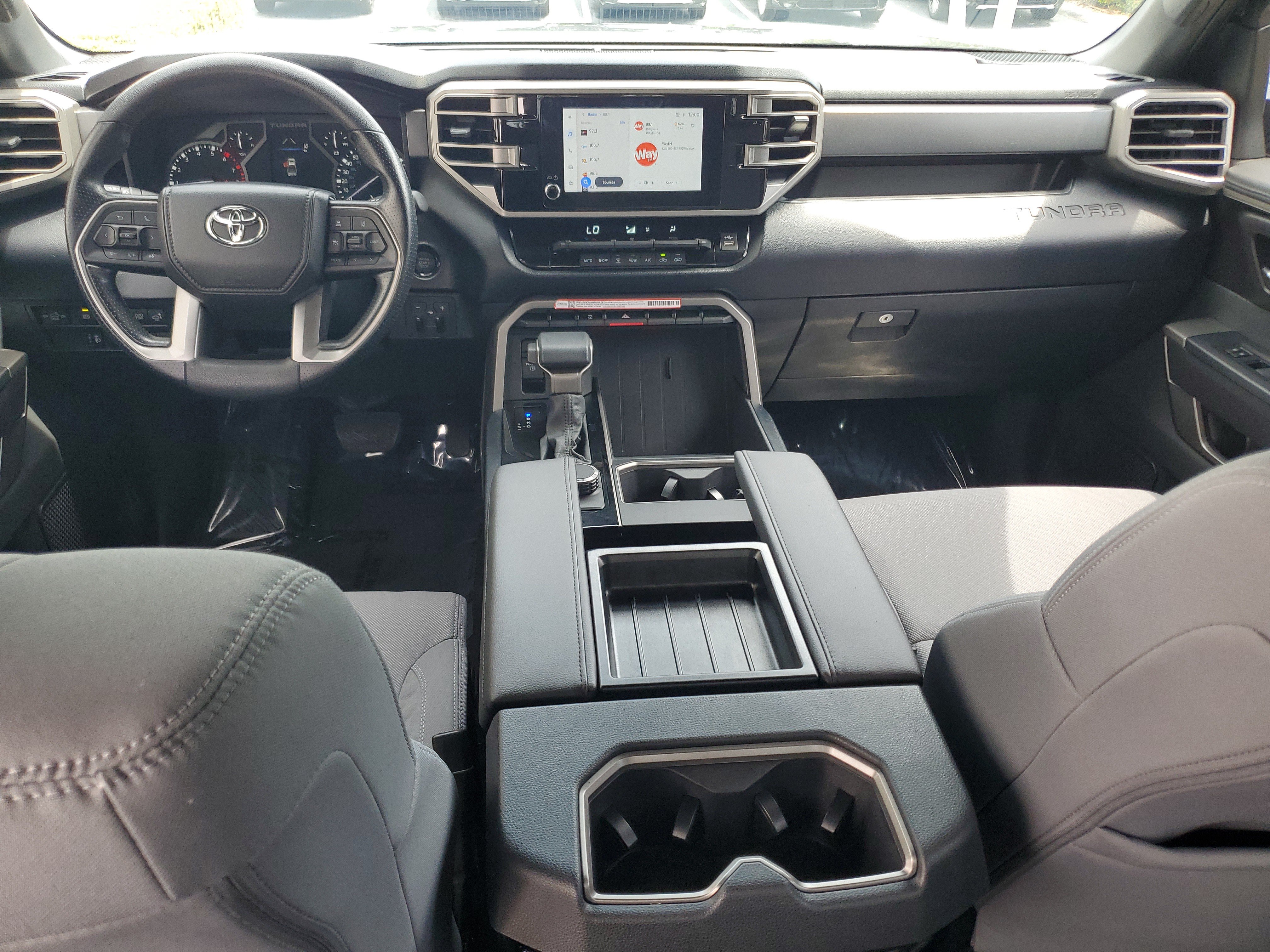 Used 2025 Toyota Tundra SR5 w/ SR5 Convenience Package AWD/4WD image 16