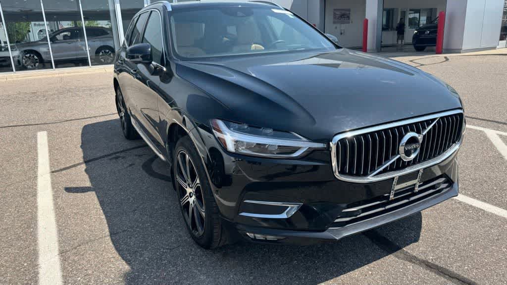 Used 2019 Volvo XC60 T6 Inscription w/ Protection Package Premier AWD/4WD image 3
