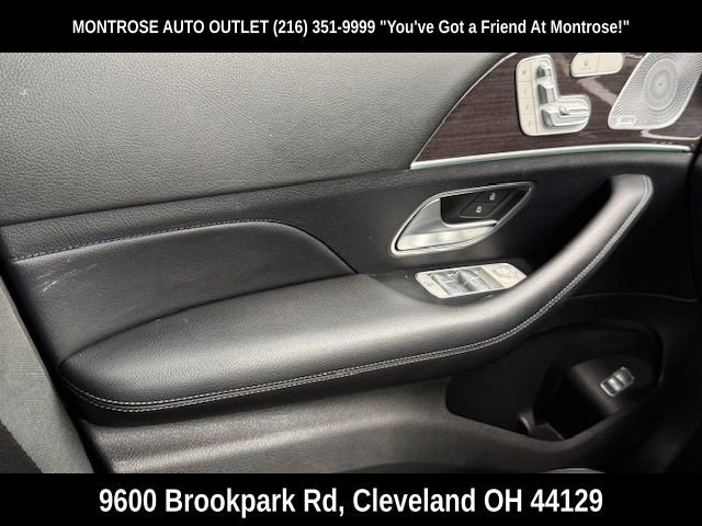 Used 2020 Mercedes-Benz GLE 350 4MATIC w/ Premium Package image 31