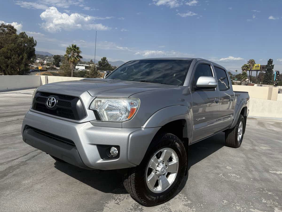 Used 2015 Toyota Tacoma PreRunner image 5