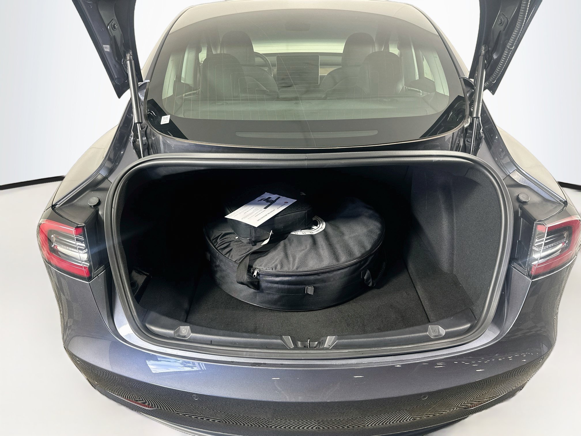 Used 2018 Tesla Model 3 Long Range AWD/4WD image 26