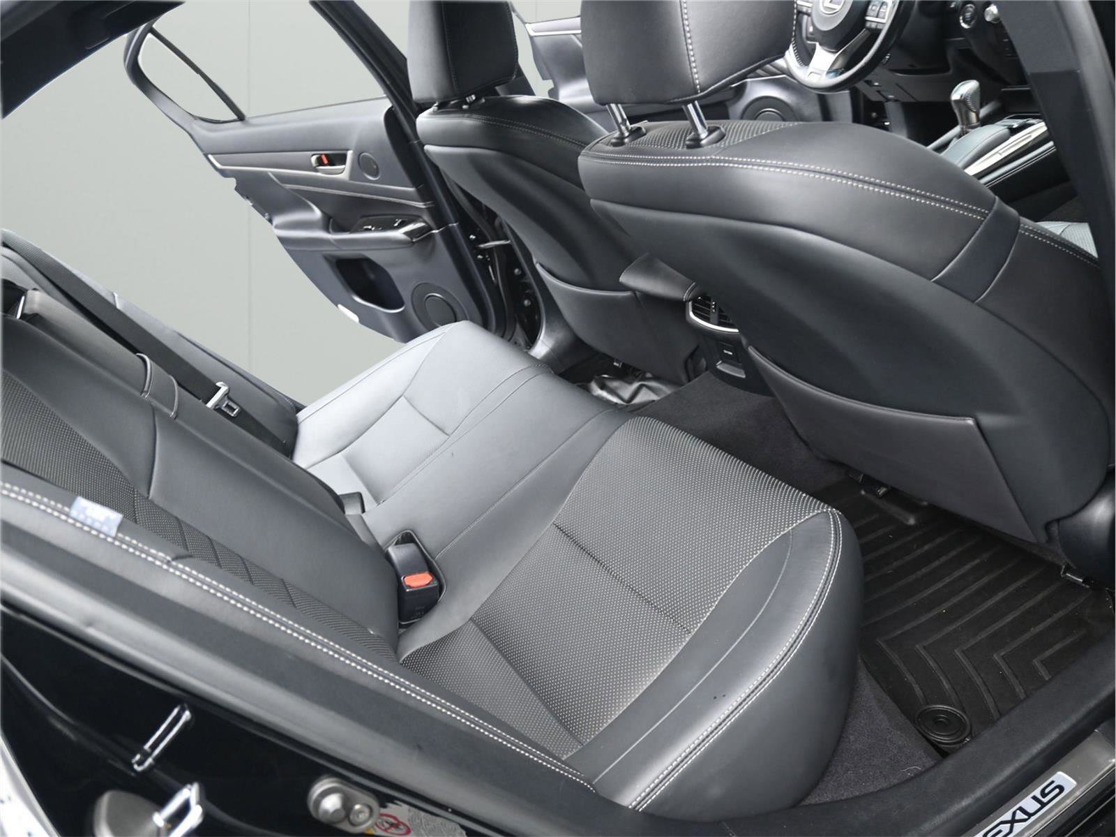 Used 2017 Lexus GS 200t F Sport image 6