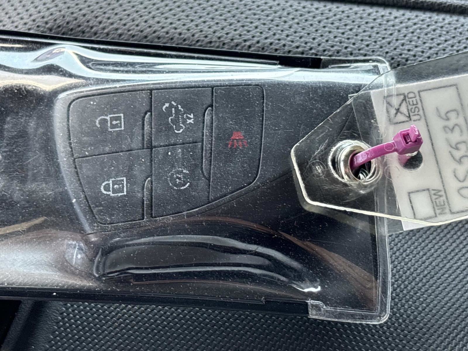 Used 2022 GMC Sierra 1500 AT4 w/ AT4 Premium Package image 38