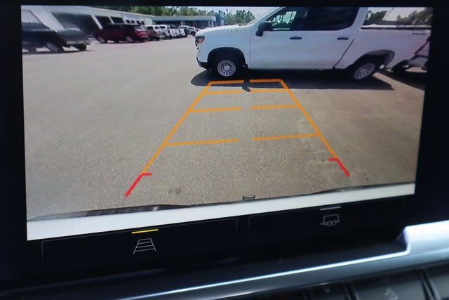 Used 2023 Chevrolet Silverado 1500 LT Trail Boss w/ Protection Package image 16