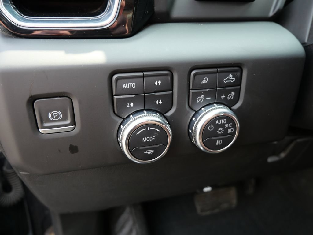 Certified 2024 GMC Sierra 3500 Denali Ultimate AWD/4WD image 21