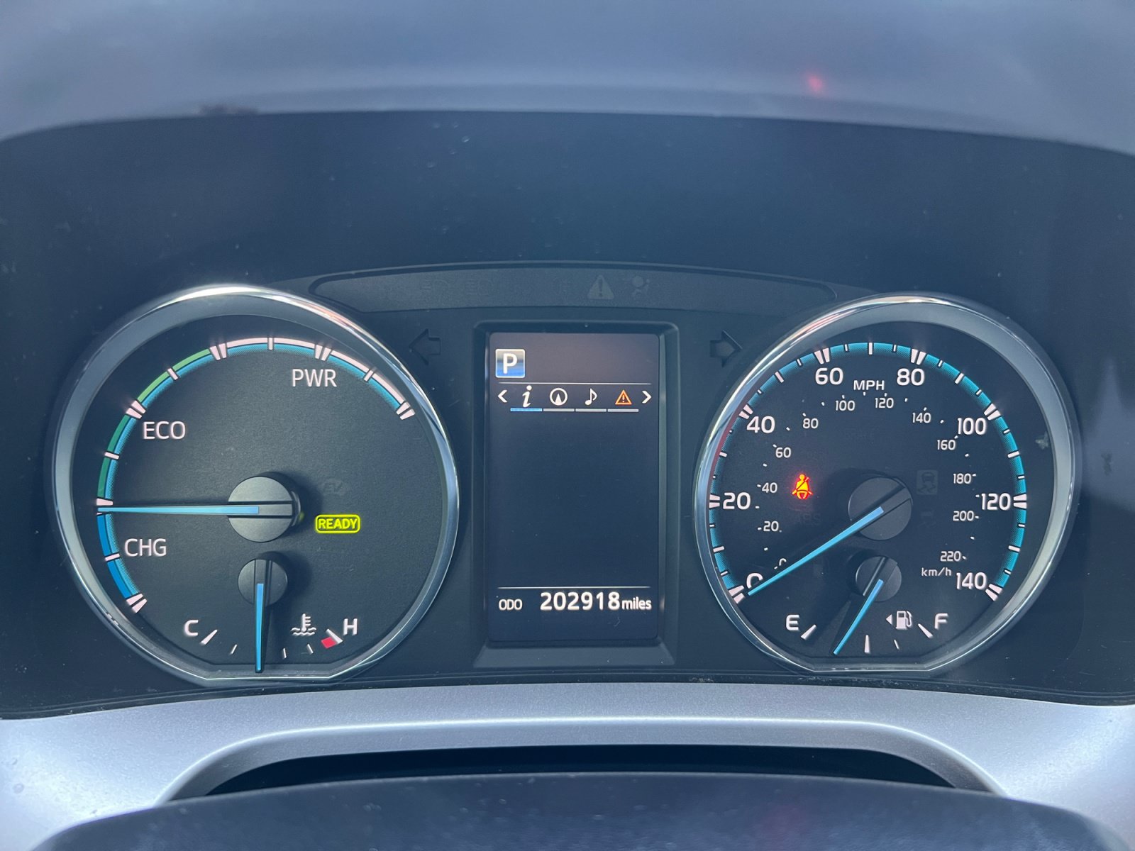 Used 2016 Toyota RAV4 XLE AWD/4WD image 10