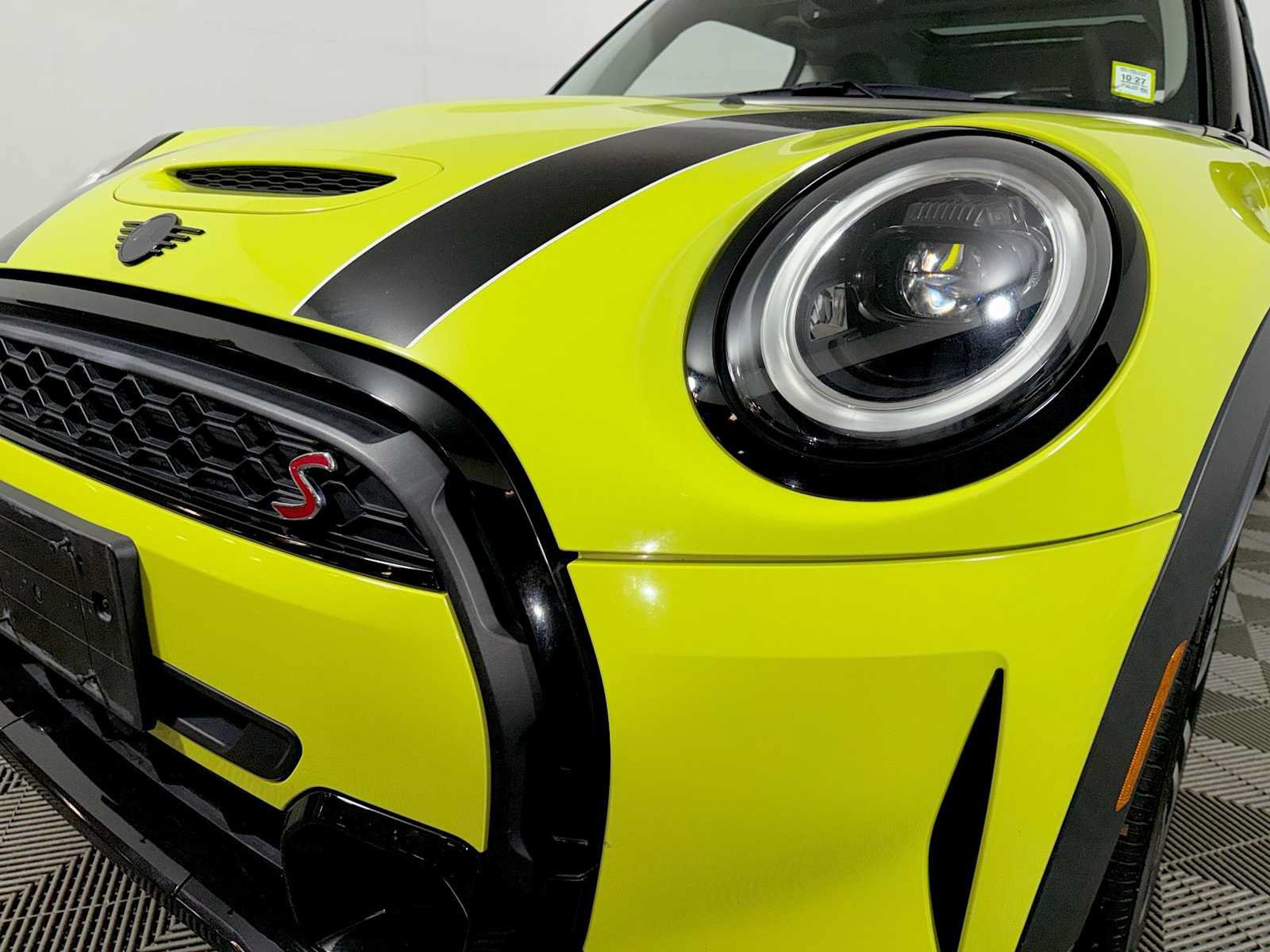 Used 2023 MINI Cooper S w/ Signature Upholstery Package FWD image 26