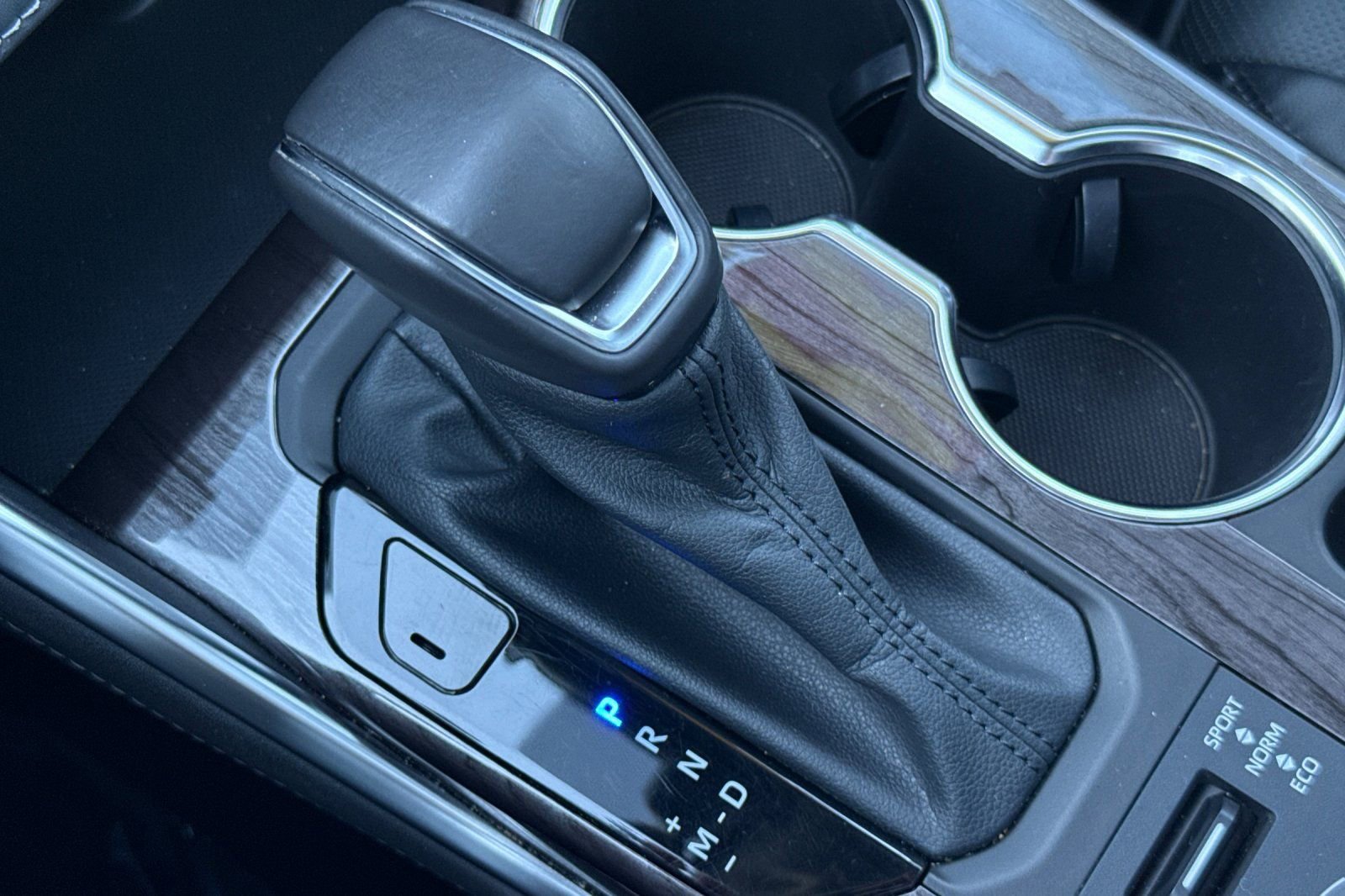 Certified 2022 Toyota Highlander Platinum image 25