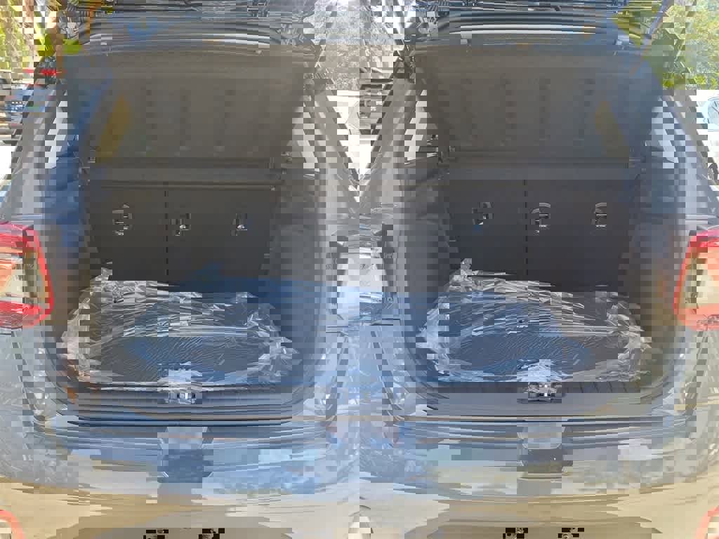 New 2025 Hyundai Venue Limited image 7