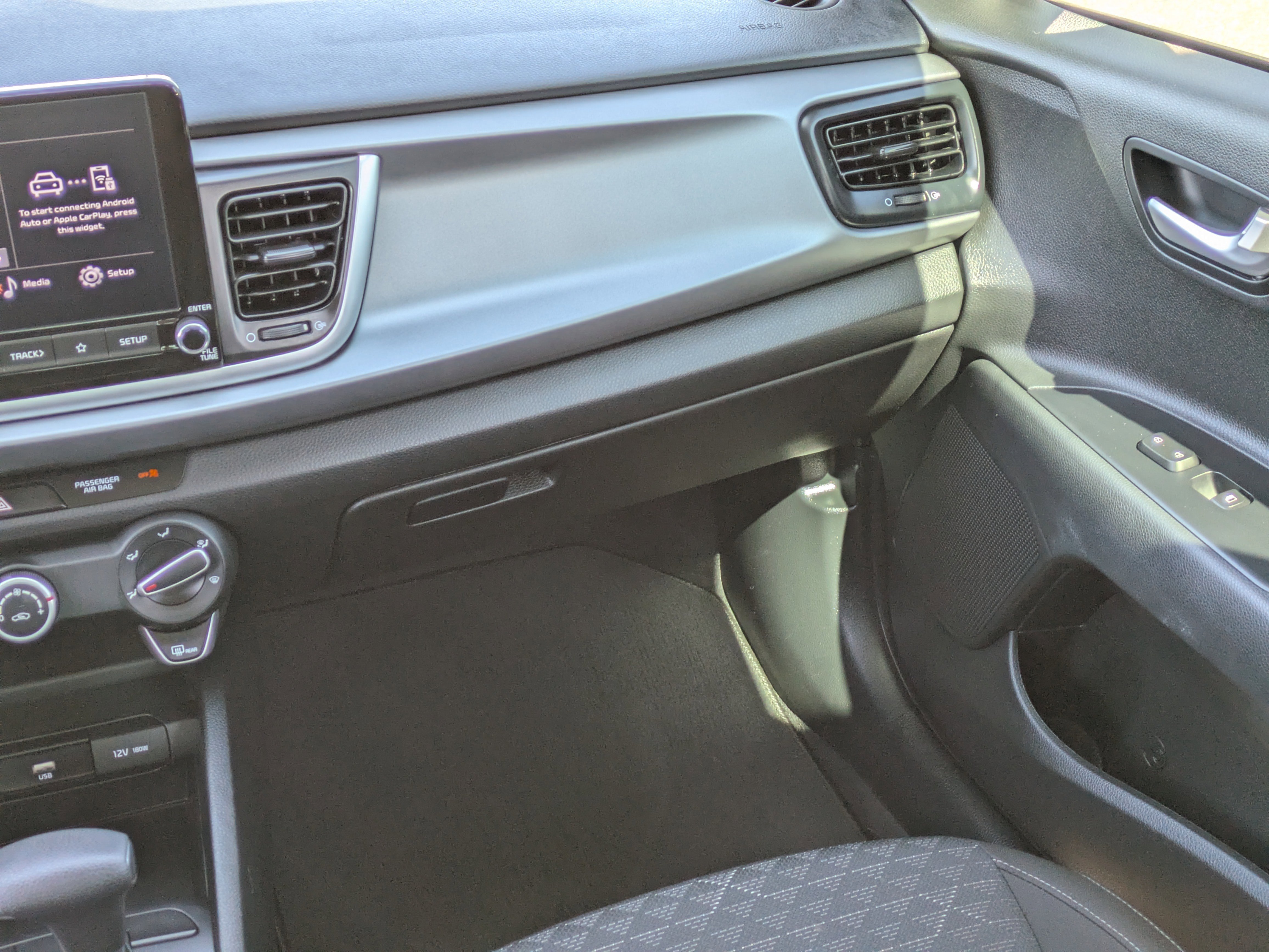 Used 2022 Kia Rio LX image 17