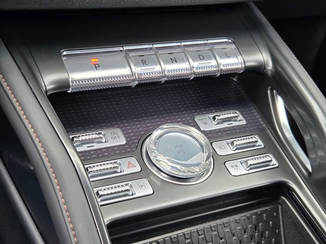 Used 2024 Lincoln Nautilus Reserve w/ Equipment Group 203A AWD/4WD image 34