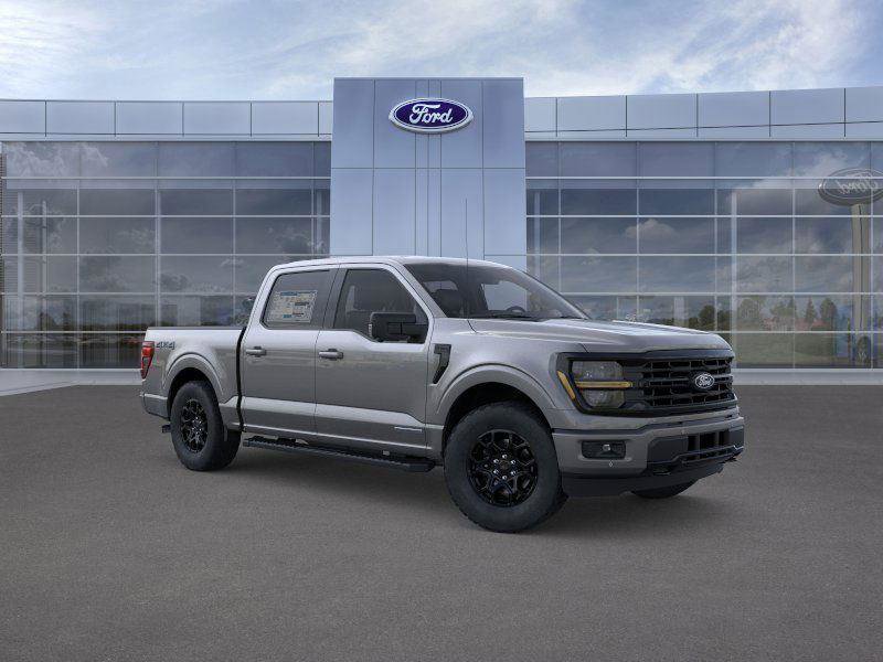 New 2025 Ford F150 XLT w/ Equipment Group 302A MID image 7