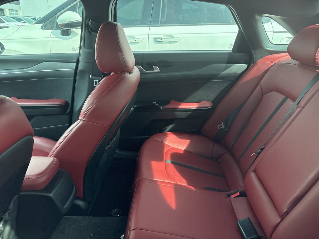 Used 2023 Kia K5 GT-Line image 18