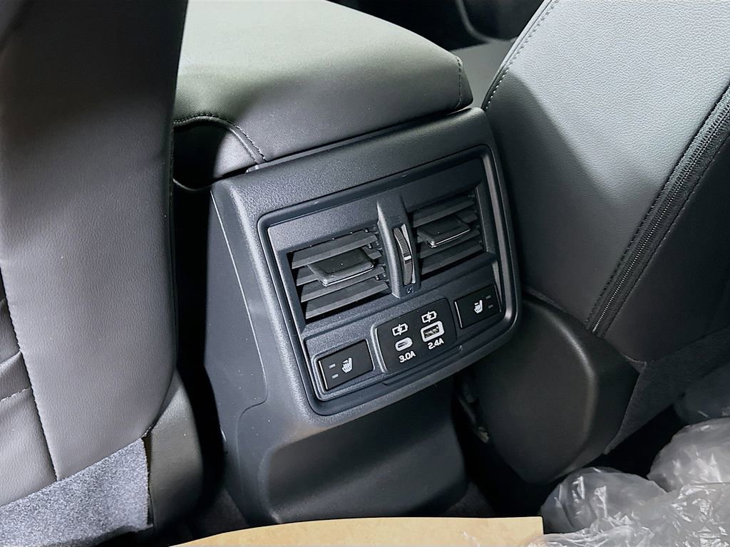 New 2026 Subaru Outback Limited image 32