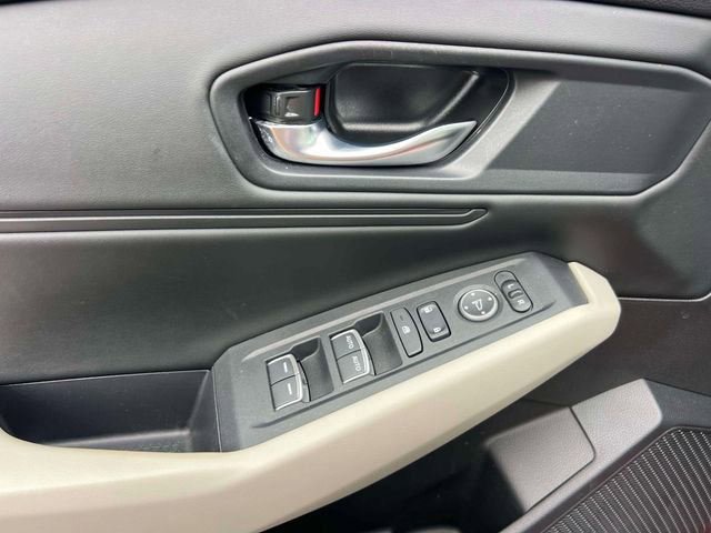 Used 2023 Honda Accord EX image 16