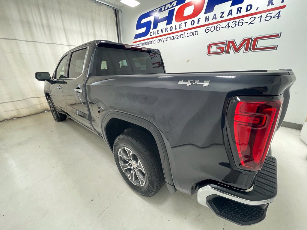 Used 2026 GMC Sierra 1500 SLT AWD/4WD image 8