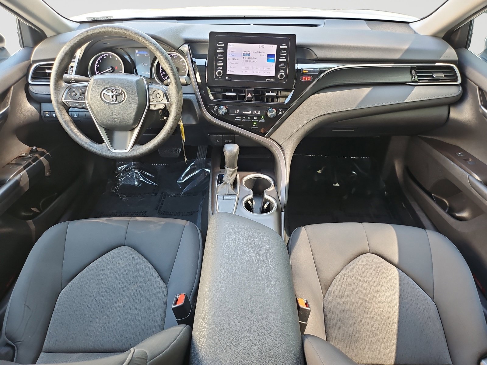 Used 2024 Toyota Camry LE FWD image 16