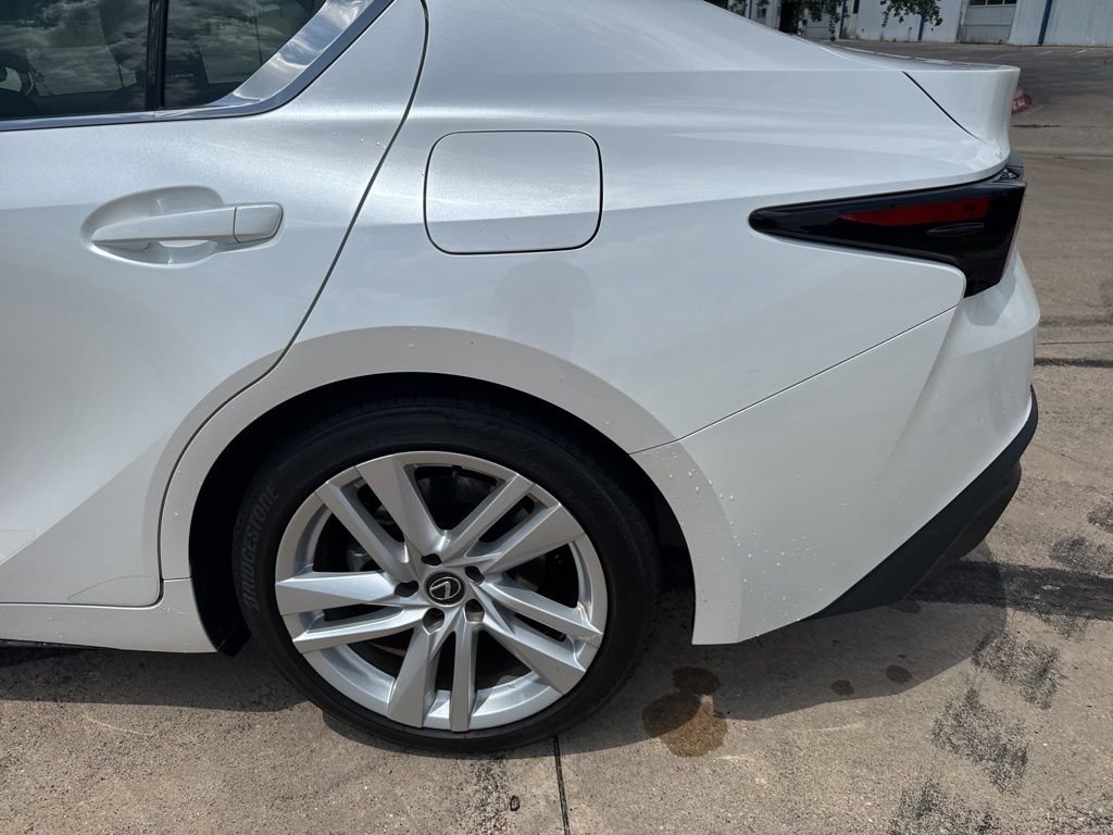 Used 2023 Lexus IS 300 w/ Comfort Package RWD image 3